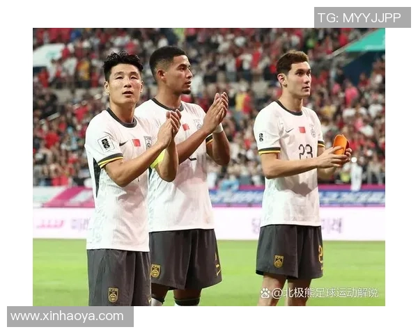 从草根到巅峰足球明星的励志成长故事与奋斗精神